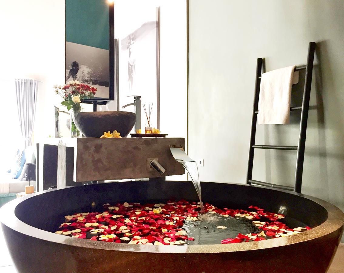 Suites Infinity & Beyond Seminyak Eksteriør billede